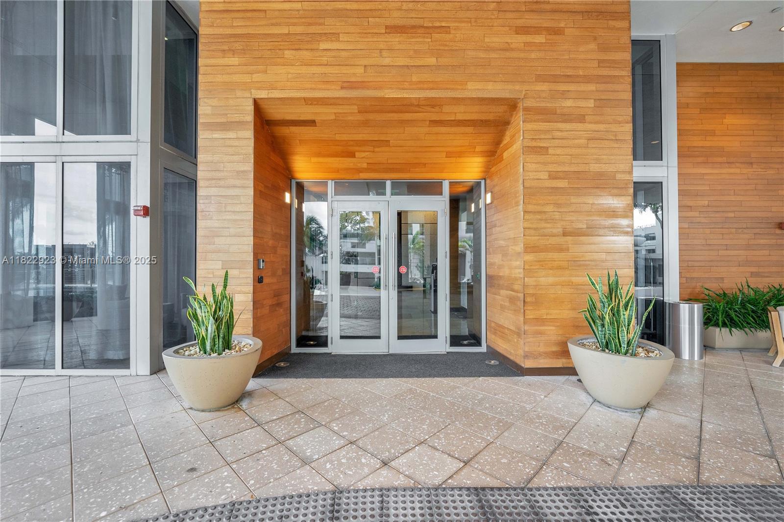 image Carillon Condo32