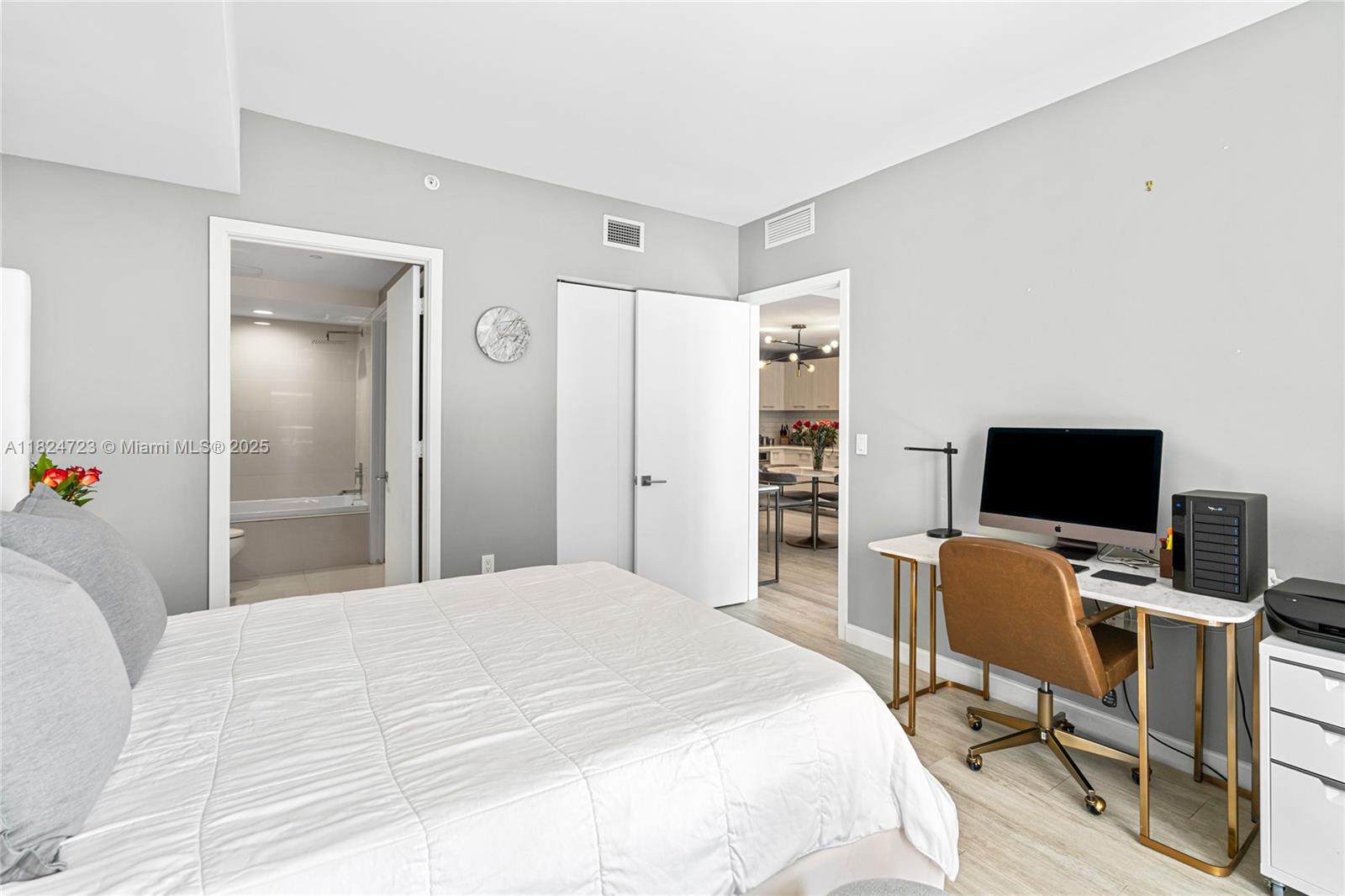 image Brickell Heights19