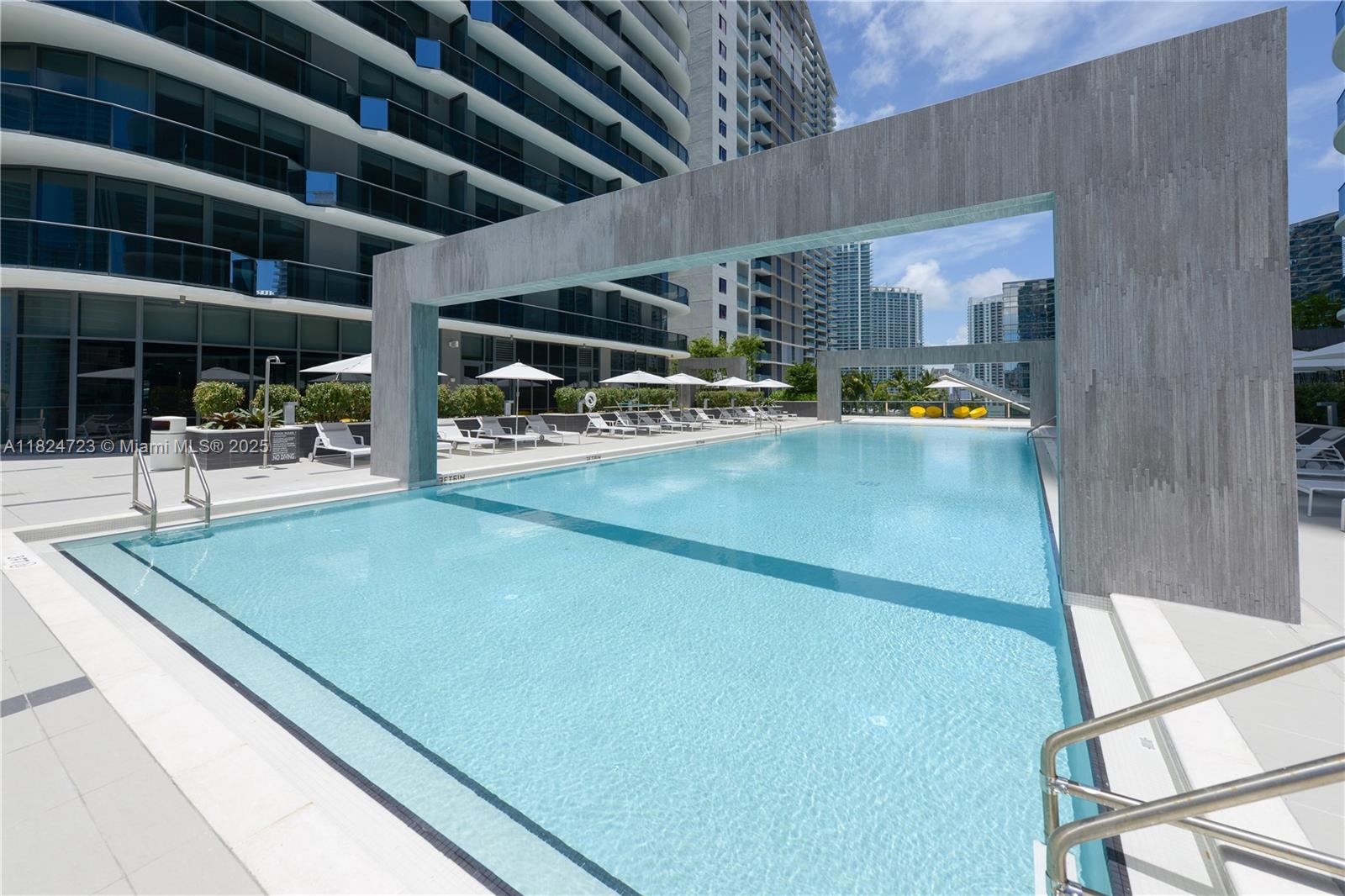 image Brickell Heights39