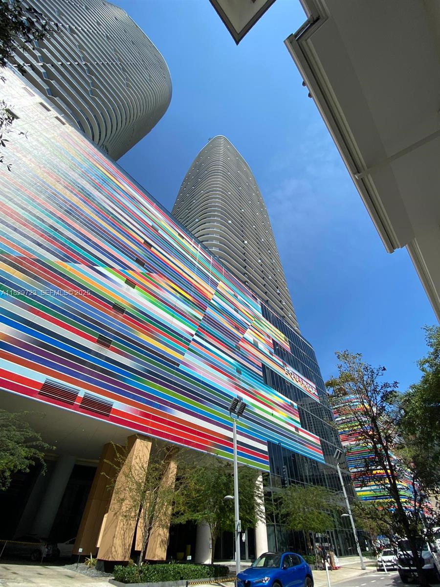 image Brickell Heights East20