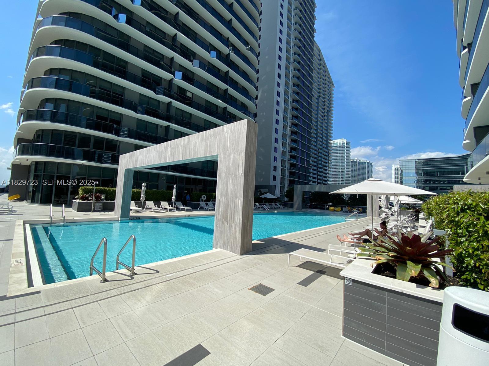 image Brickell Heights East25