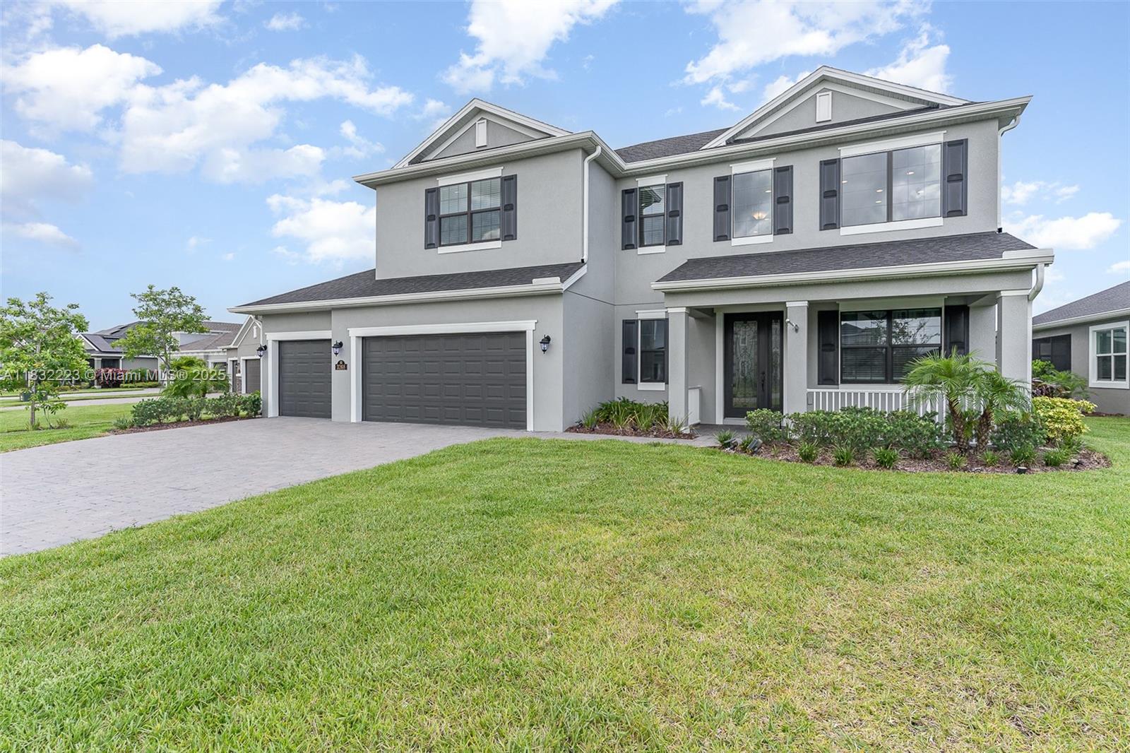 3268 Alandi Dr