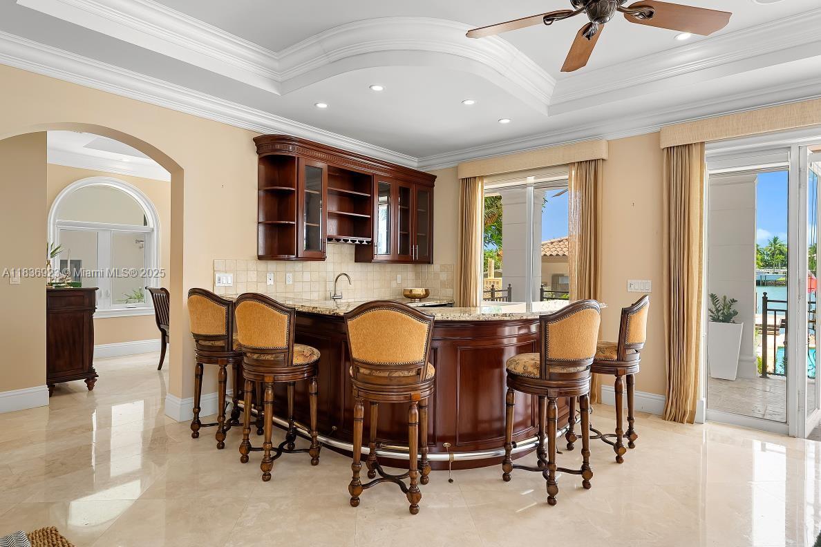 66 S Hibiscus Dr Miami Beach, FL 33139 66 S Hibiscus Dr Miami Beach, FL 33139