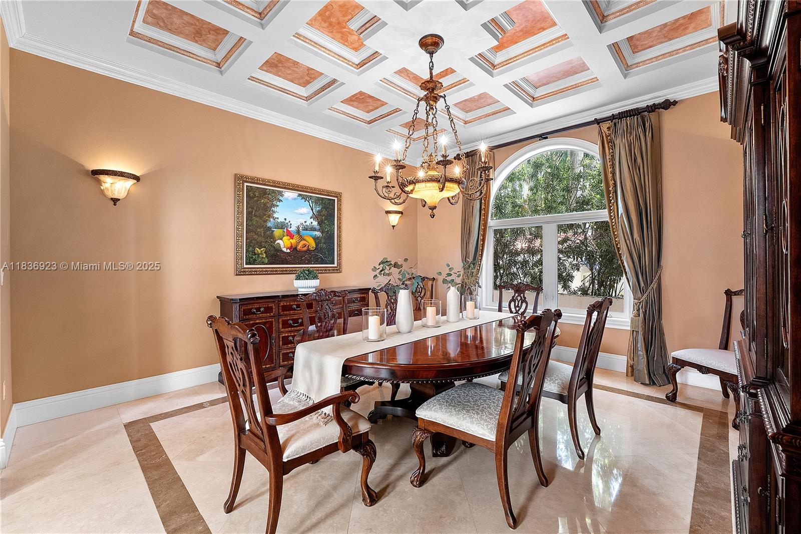 66 S Hibiscus Dr Miami Beach, FL 33139 66 S Hibiscus Dr Miami Beach, FL 33139