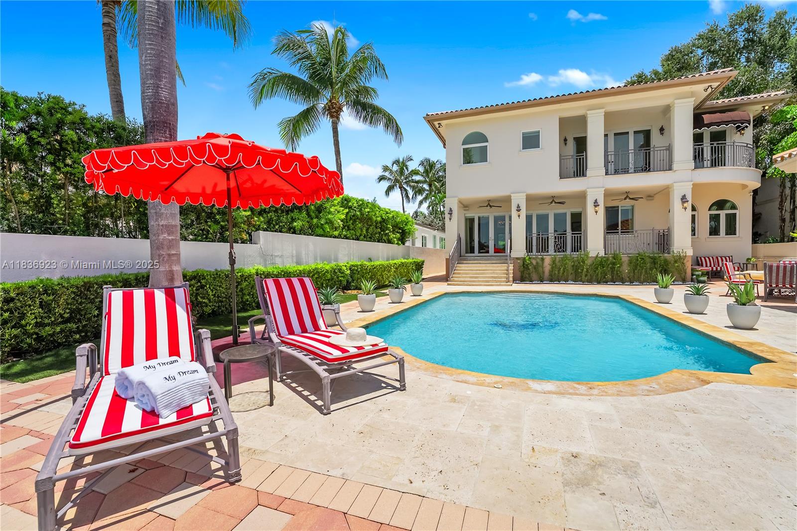 66 S Hibiscus Dr Miami Beach, FL 33139 66 S Hibiscus Dr Miami Beach, FL 33139