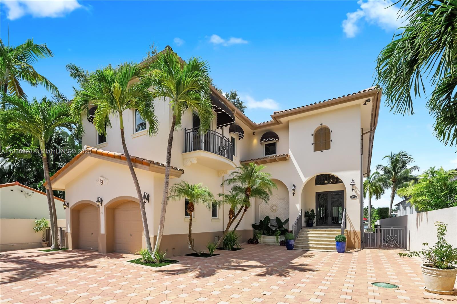 66 S Hibiscus Dr Miami Beach, FL 33139 66 S Hibiscus Dr Miami Beach, FL 33139