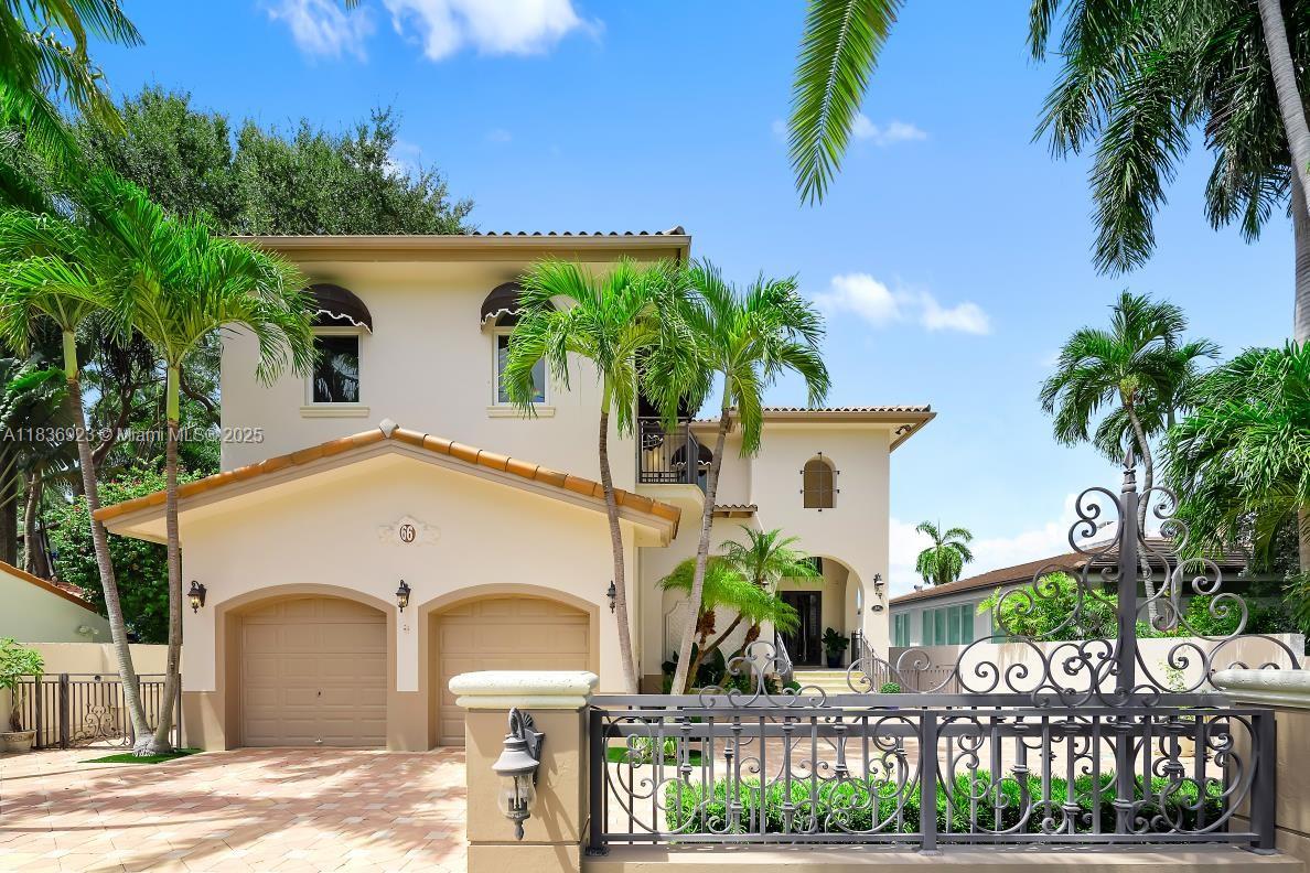 66 S Hibiscus Dr Miami Beach, FL 33139 66 S Hibiscus Dr Miami Beach, FL 33139