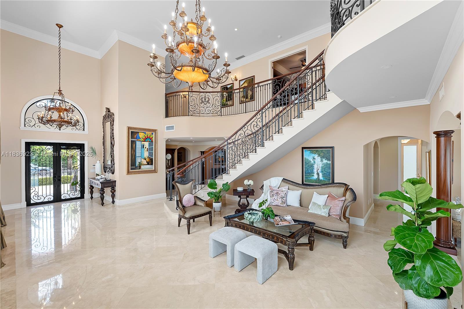 66 S Hibiscus Dr Miami Beach, FL 33139 66 S Hibiscus Dr Miami Beach, FL 33139