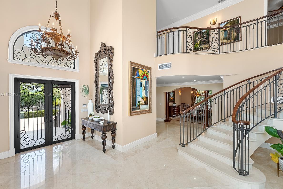 66 S Hibiscus Dr Miami Beach, FL 33139 66 S Hibiscus Dr Miami Beach, FL 33139