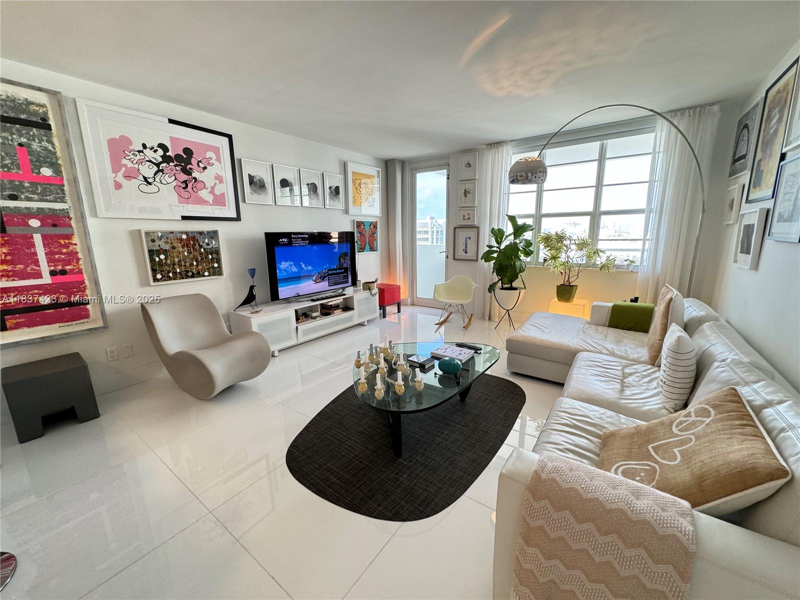 100 Lincoln Rd #1022