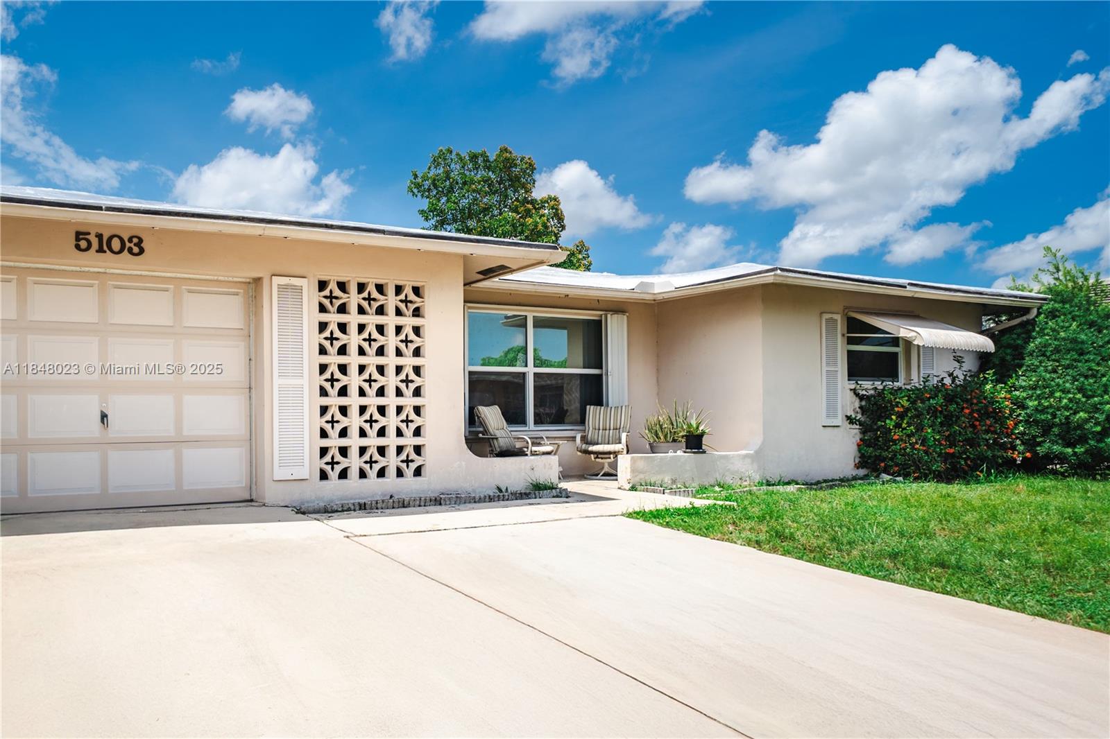 5103 NW 54th Ct