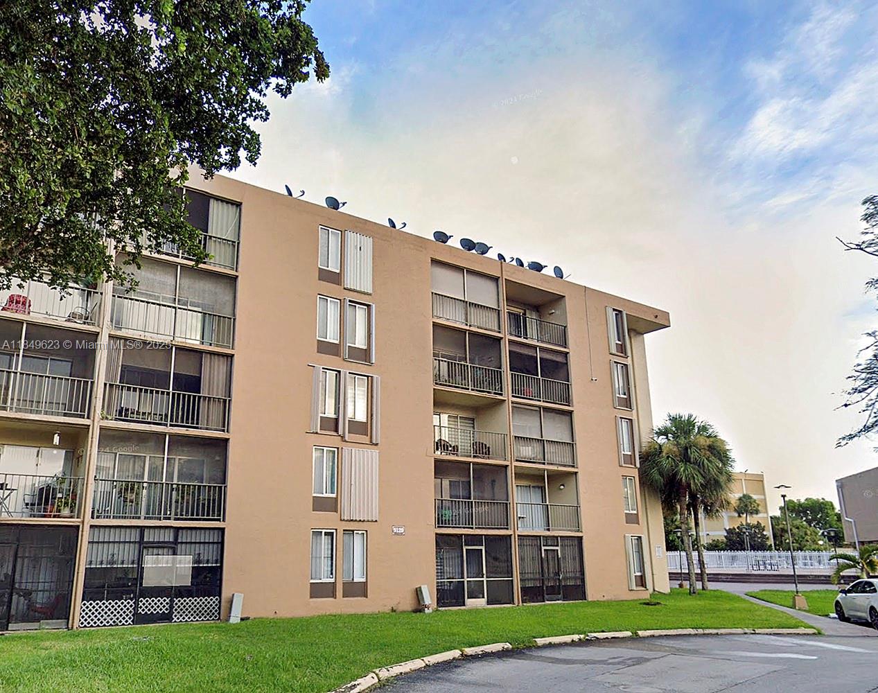 9120 Fontainebleau Blvd #404