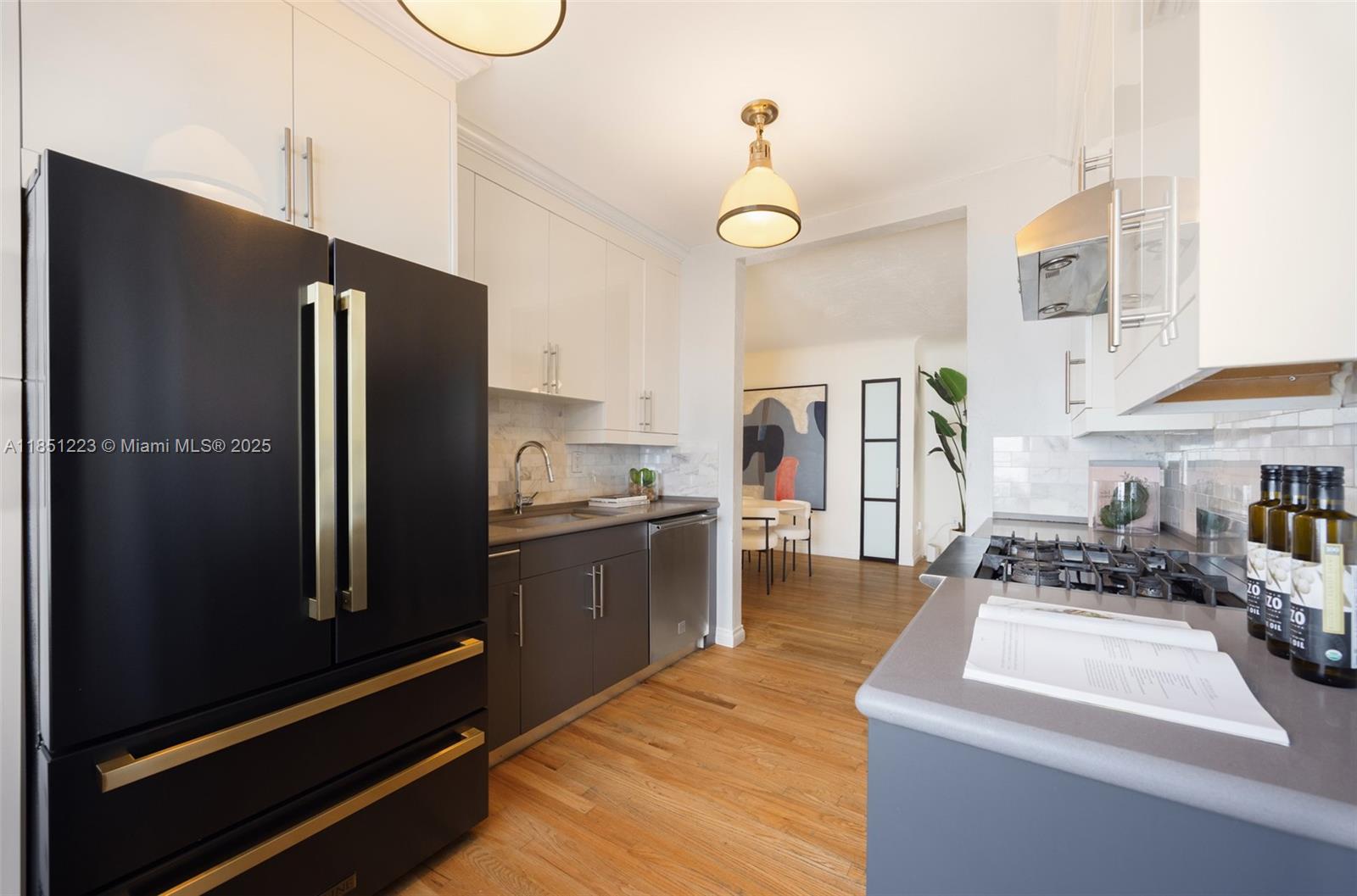 727 NE 76th St Miami, FL 33138