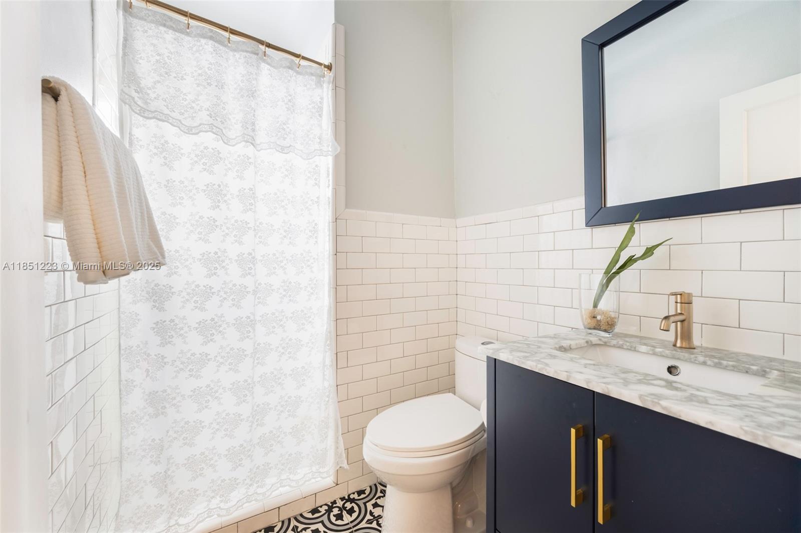 727 NE 76th St Miami, FL 33138