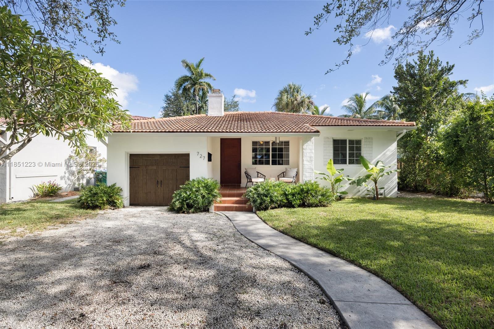 727 NE 76th St Miami, FL 33138