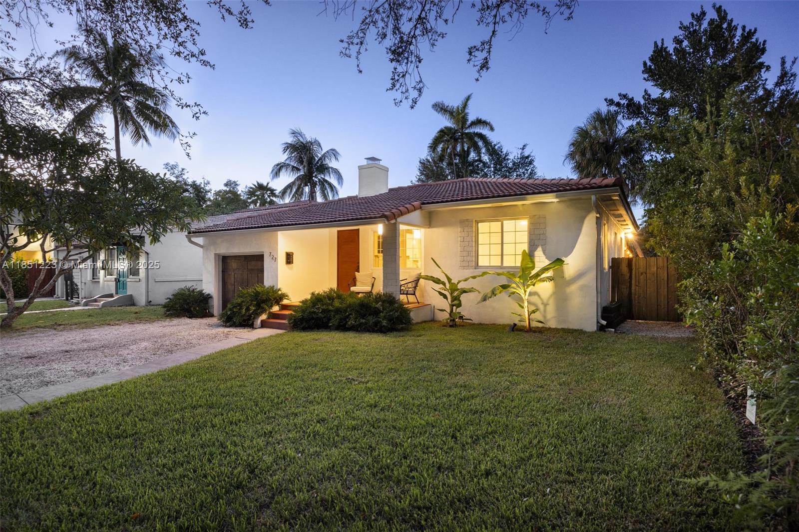 727 NE 76th St Miami, FL 33138