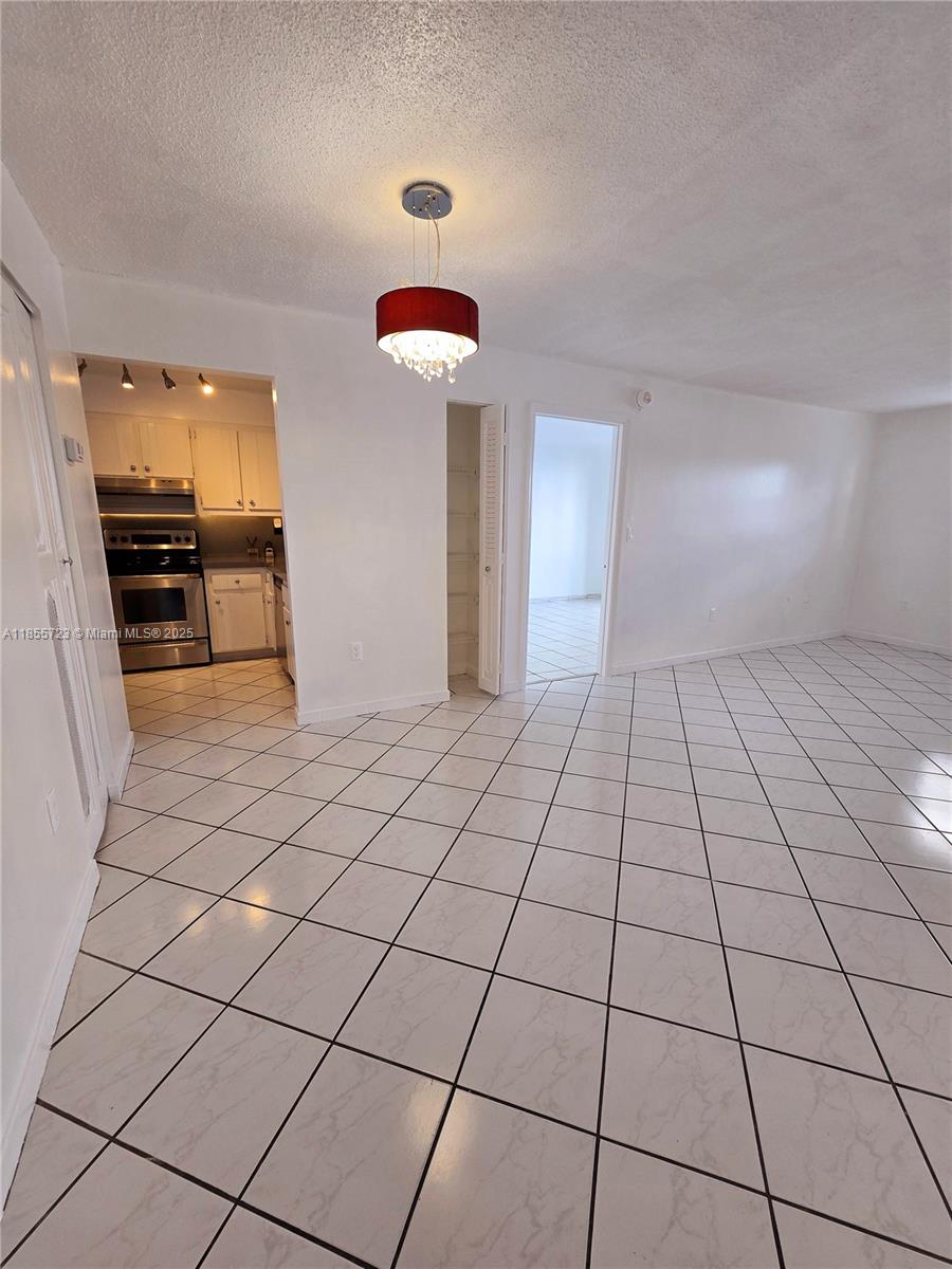 7440 Harding Ave #403,Miami Beach, FL 33141