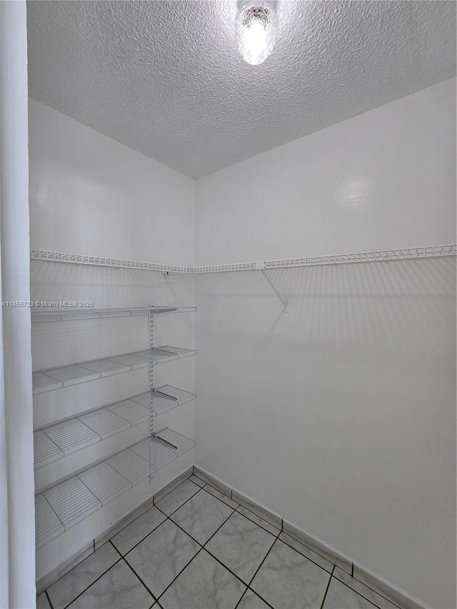 7440 Harding Ave #403,Miami Beach, FL 33141