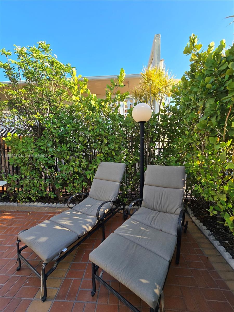 7440 Harding Ave #403,Miami Beach, FL 33141