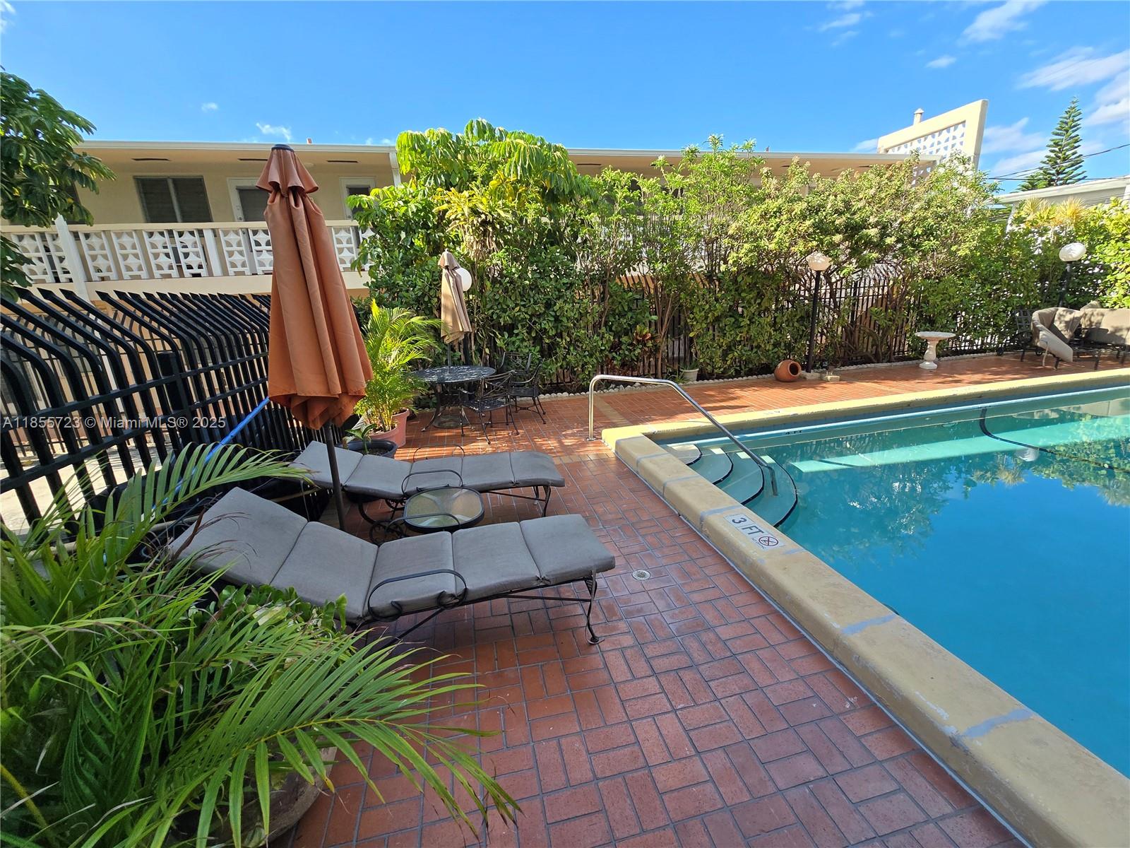 7440 Harding Ave #403,Miami Beach, FL 33141