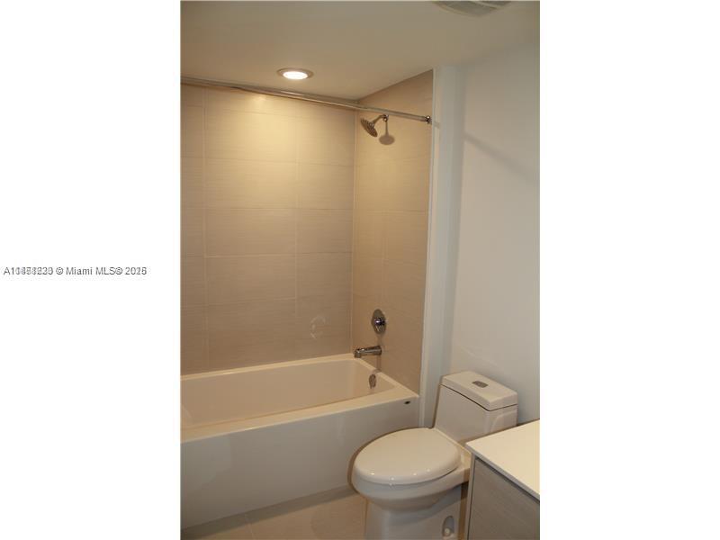 image Baltus House14