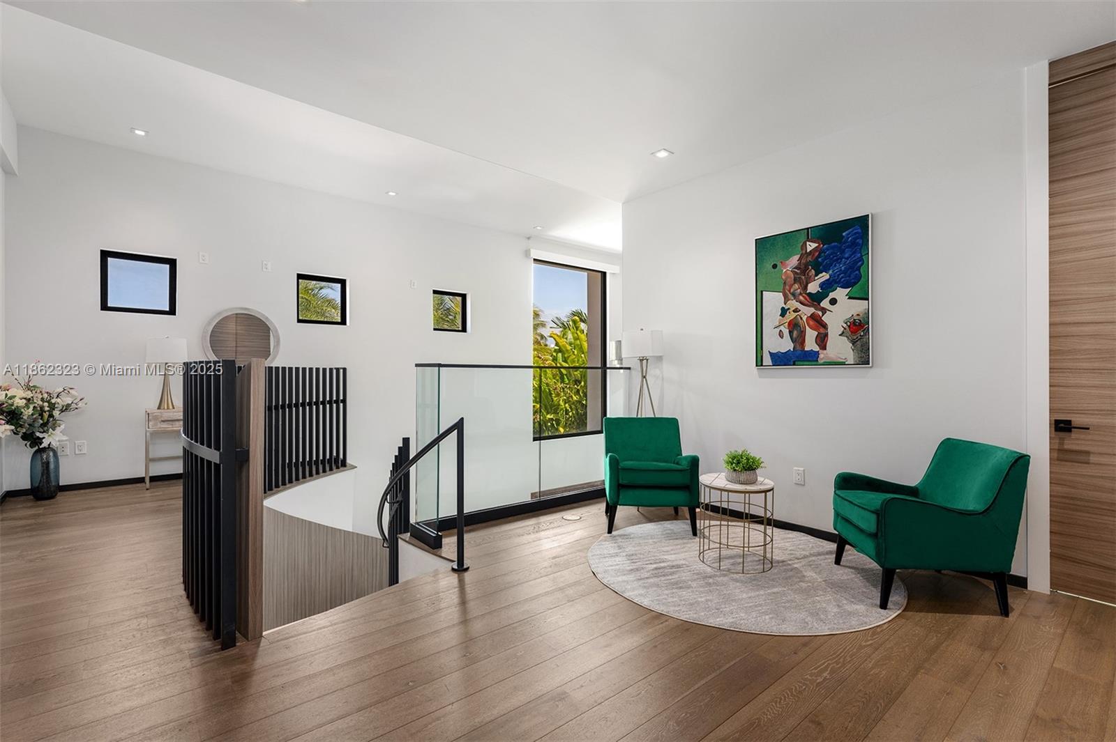 3734 Chase Ave Miami Beach, FL 33140