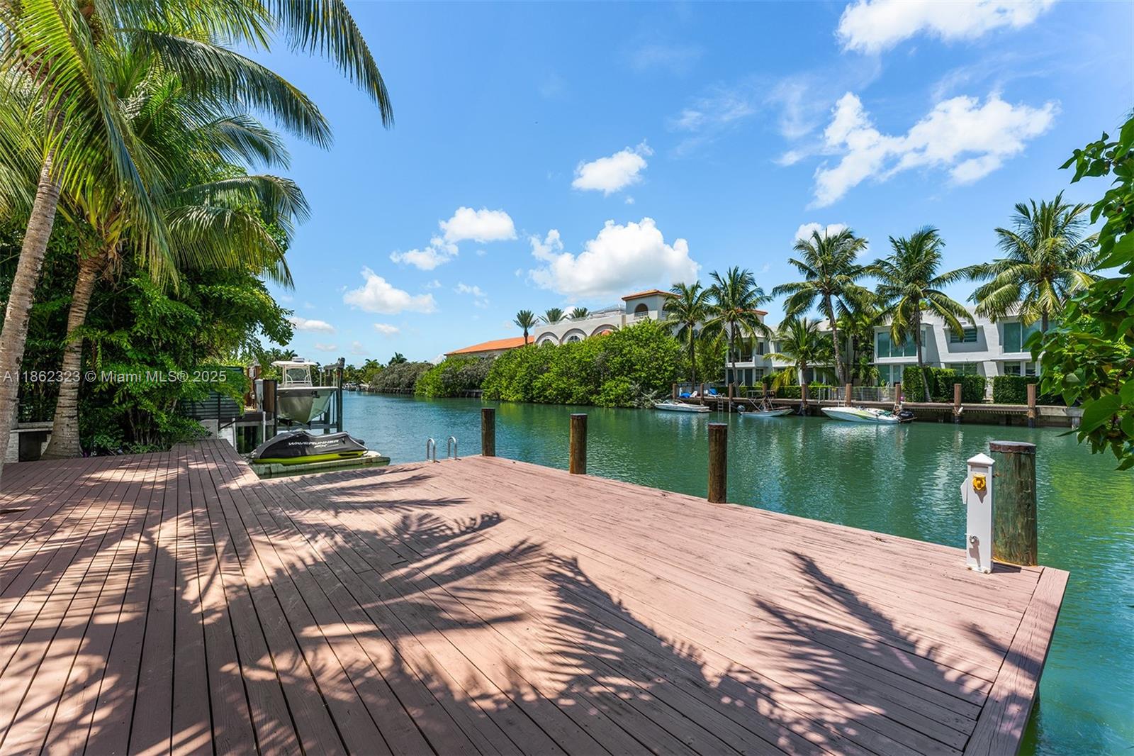 3734 Chase Ave Miami Beach, FL 33140