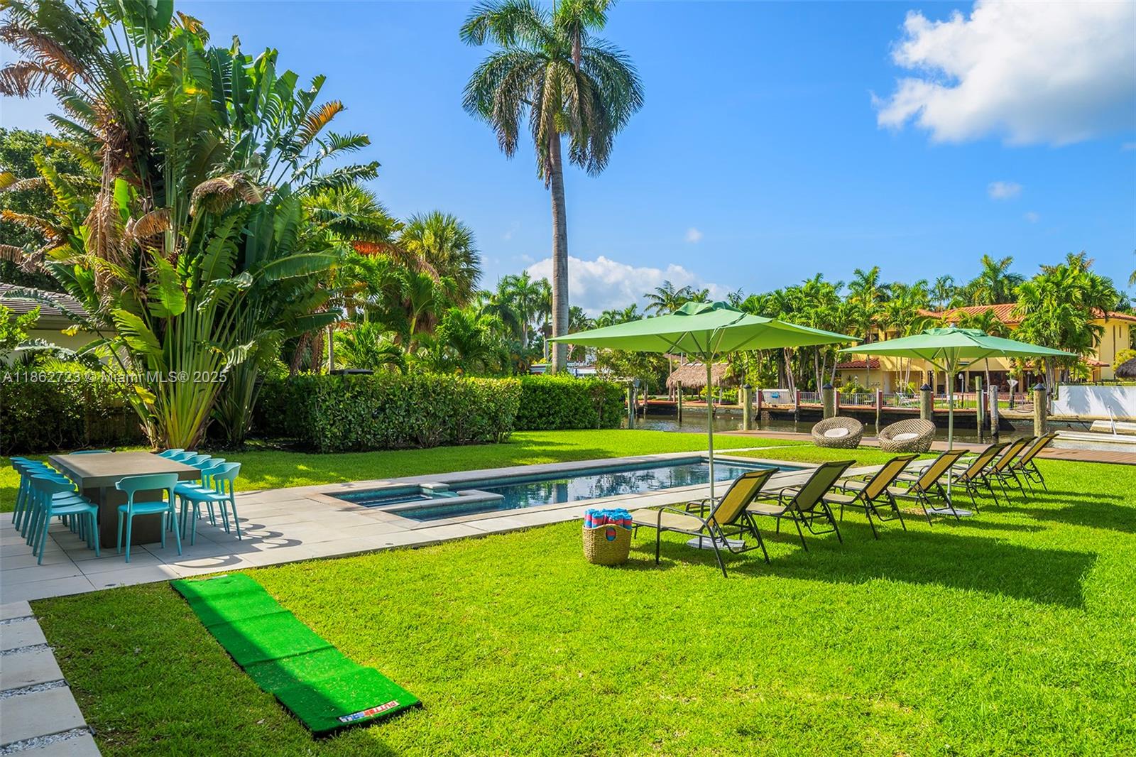1000 NE Little Riv Dr Miami, FL 33138 1000 NE Little Riv Dr Miami, FL 33138