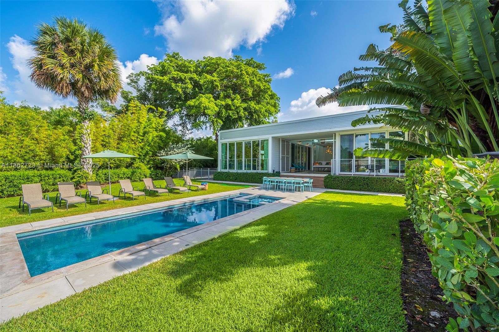1000 NE Little Riv Dr Miami, FL 33138 1000 NE Little Riv Dr Miami, FL 33138