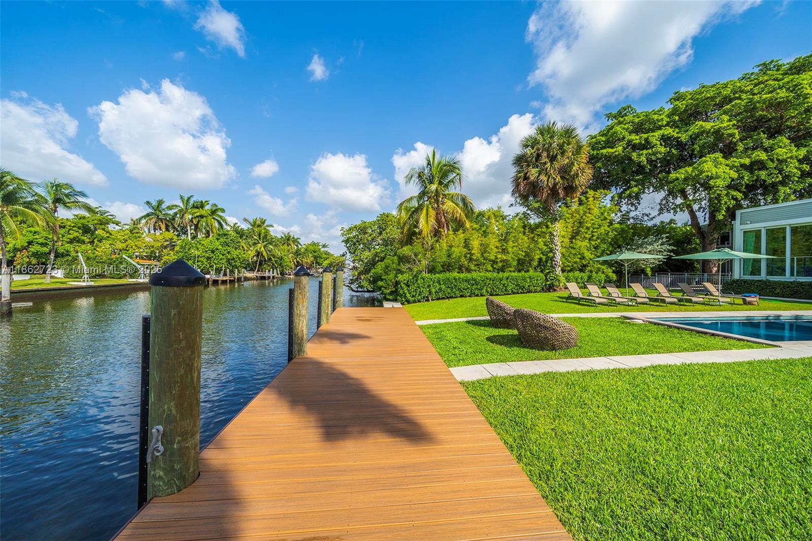 1000 NE Little Riv Dr Miami, FL 33138 1000 NE Little Riv Dr Miami, FL 33138