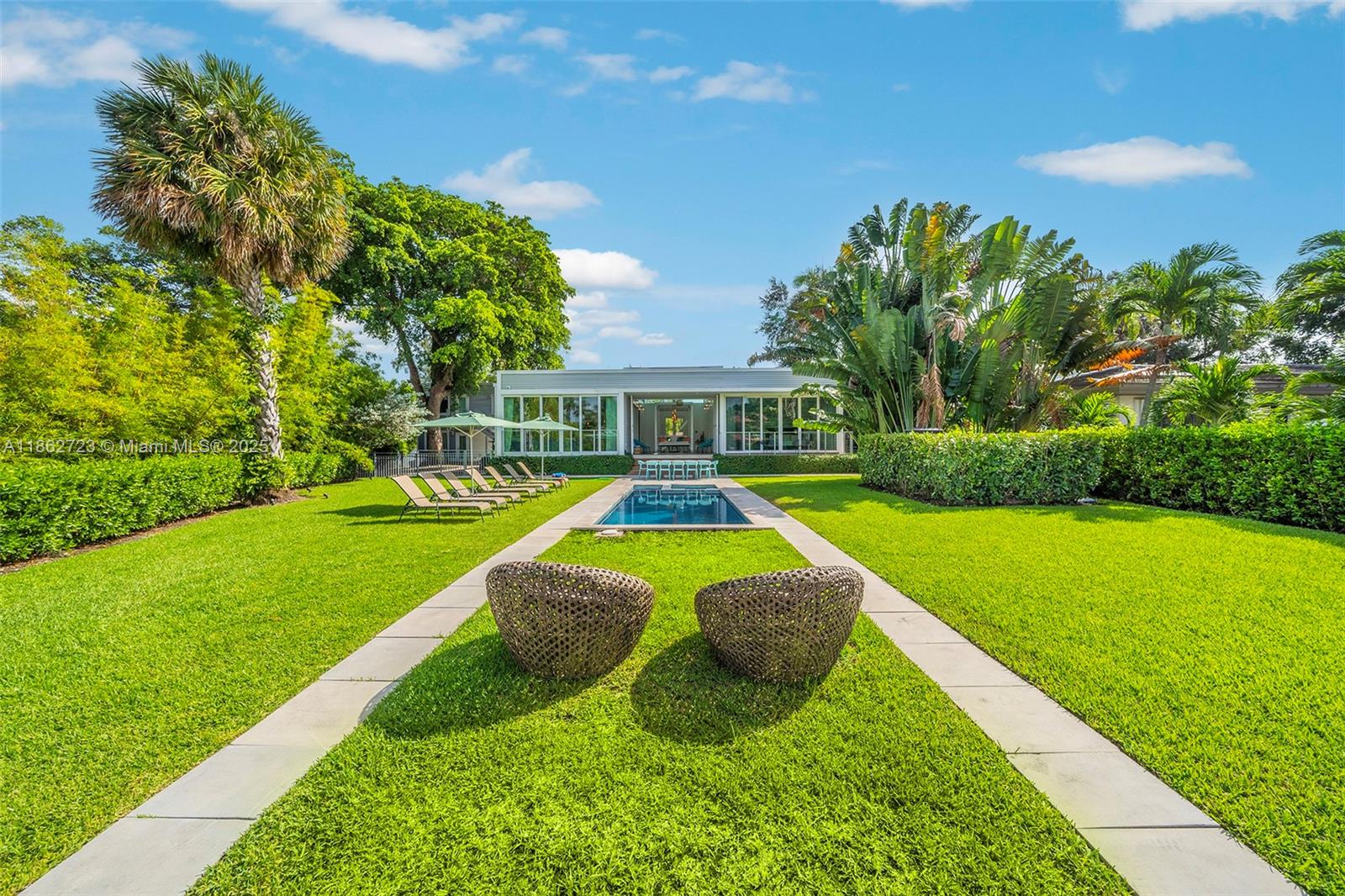 1000 NE Little Riv Dr Miami, FL 33138 1000 NE Little Riv Dr Miami, FL 33138
