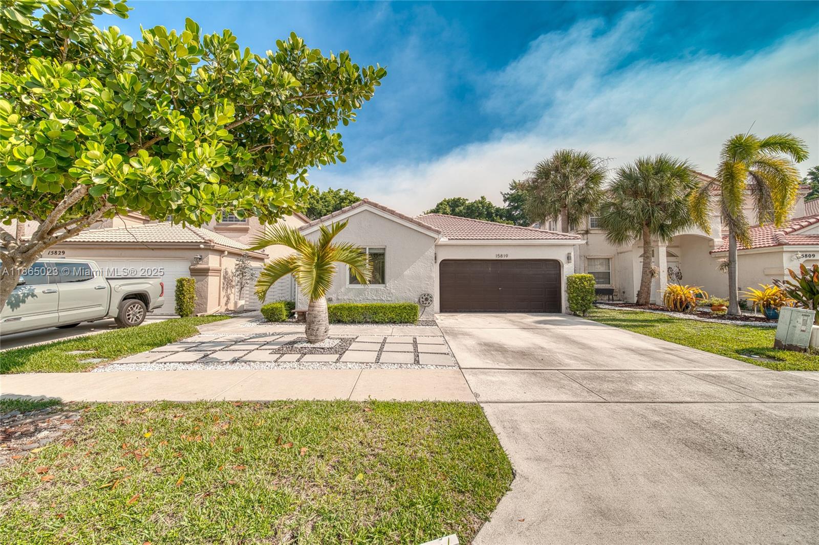 15819 NW 4th St