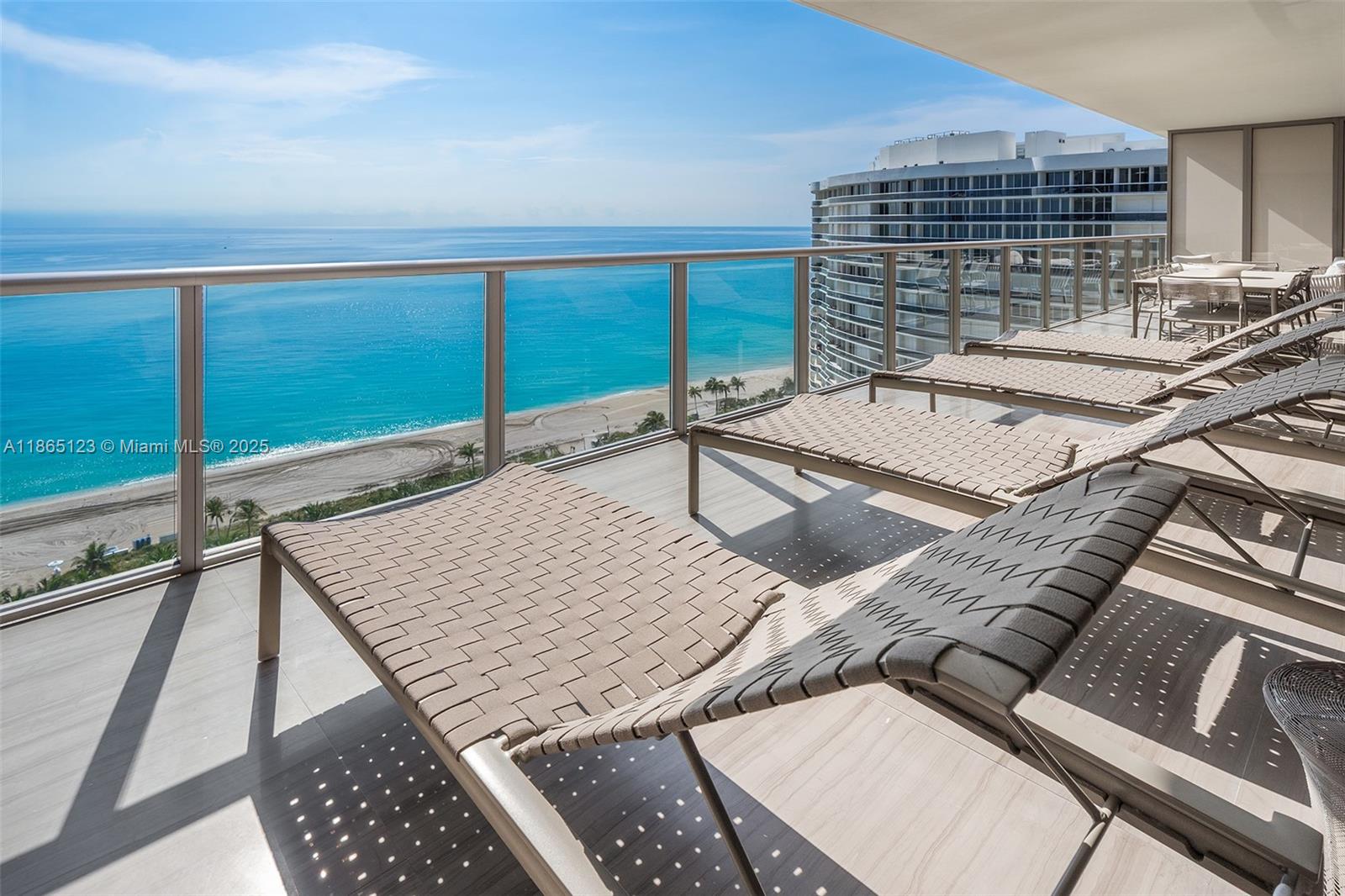 image St Regis Bal Harbour11