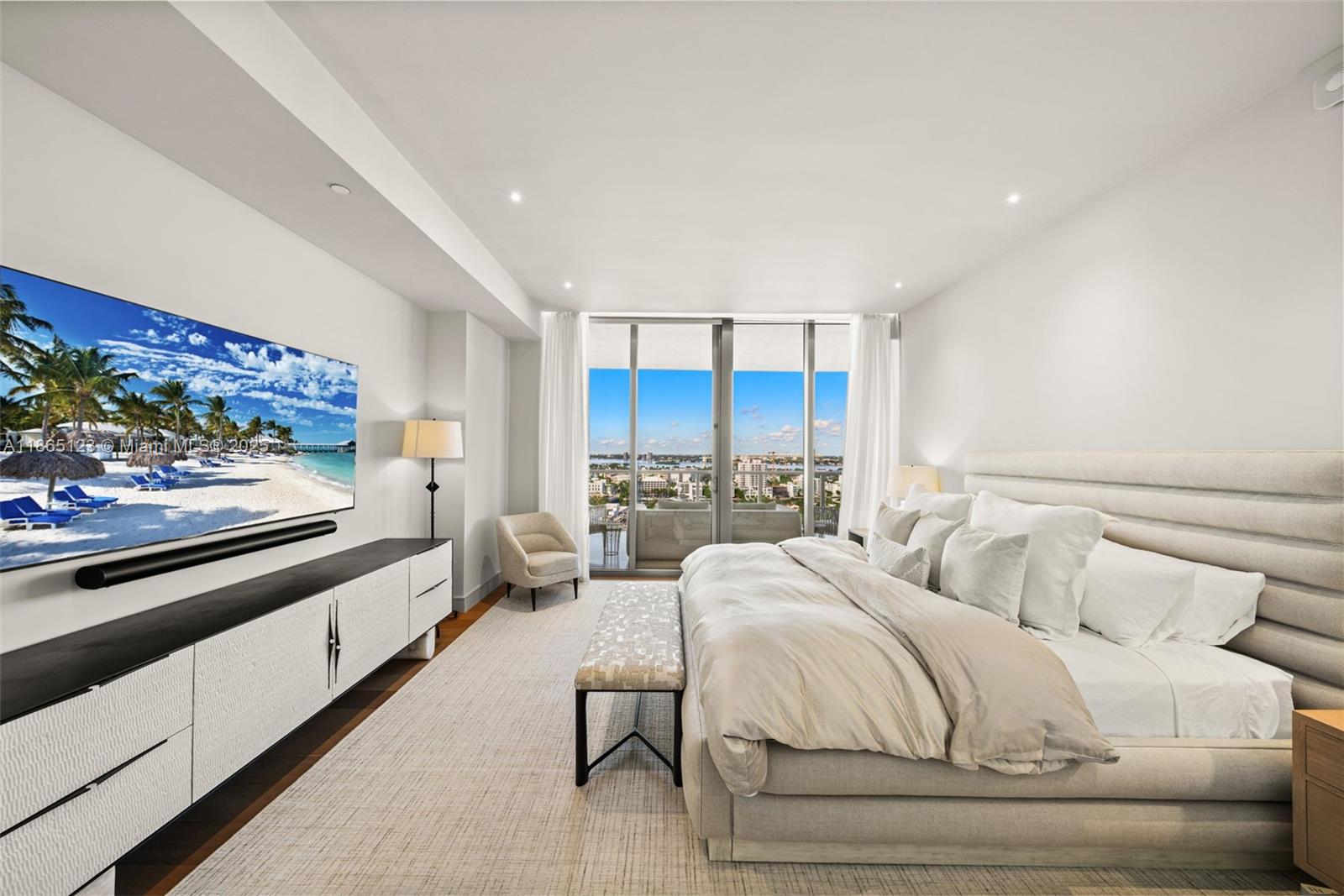 image St Regis Bal Harbour17