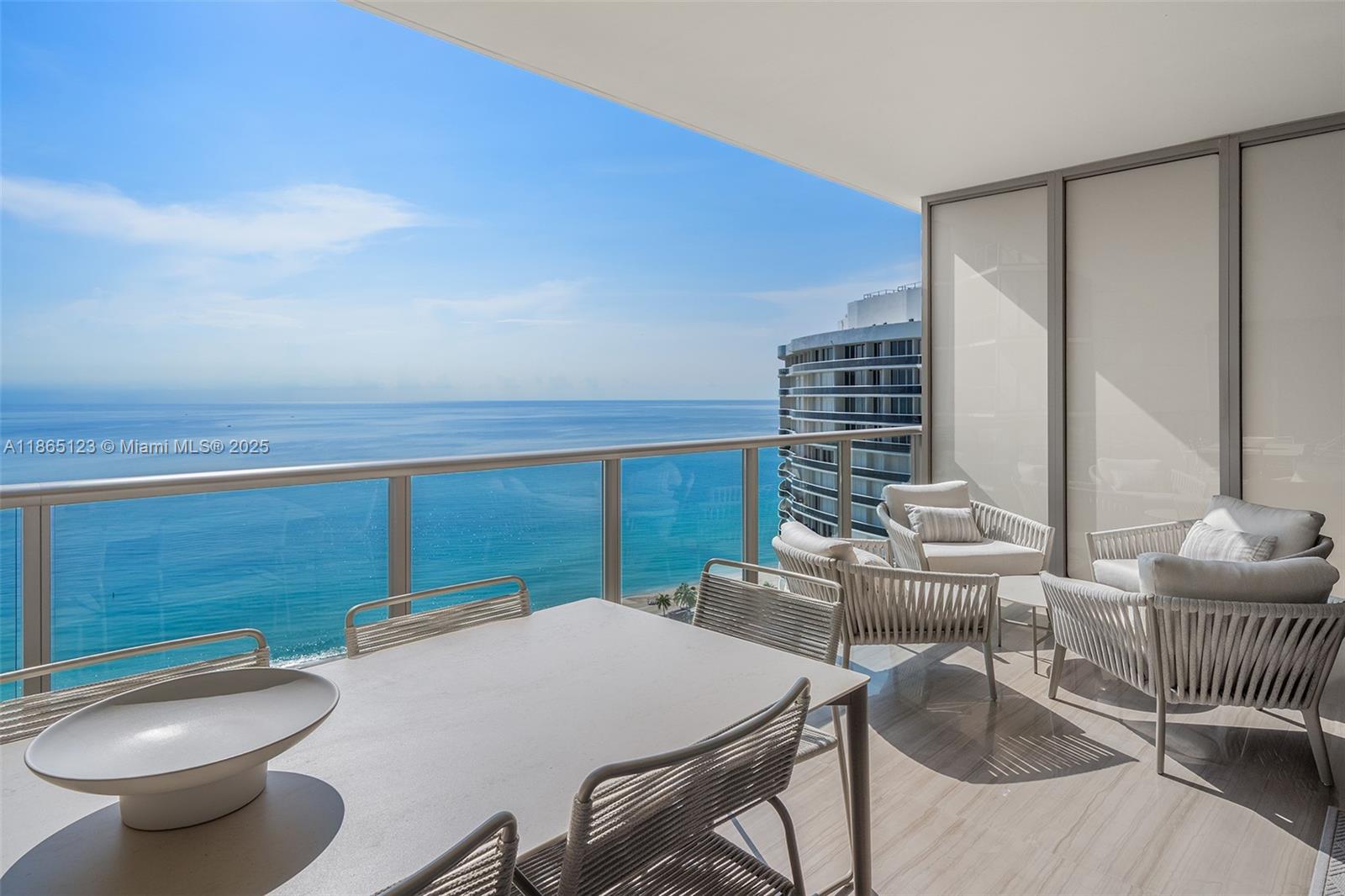 image St Regis Bal Harbour3