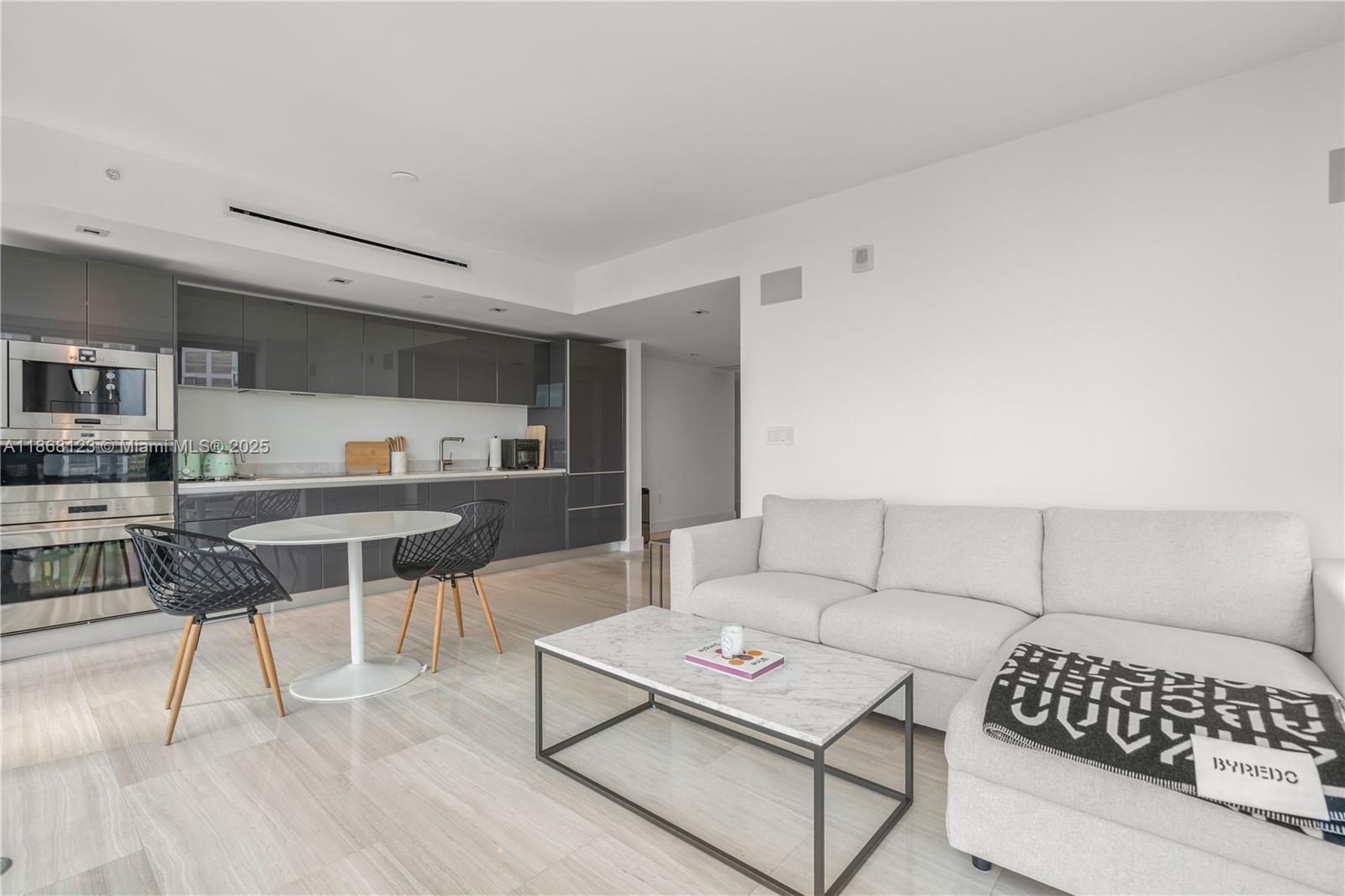 image Echo Brickell Condo18
