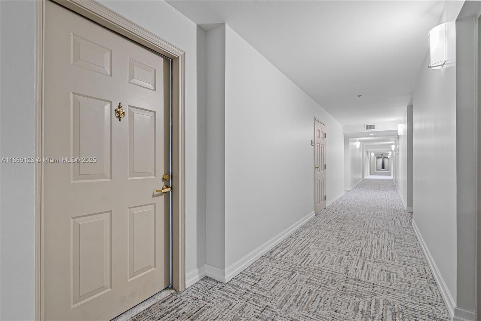 2665 SW 37th Ave #813