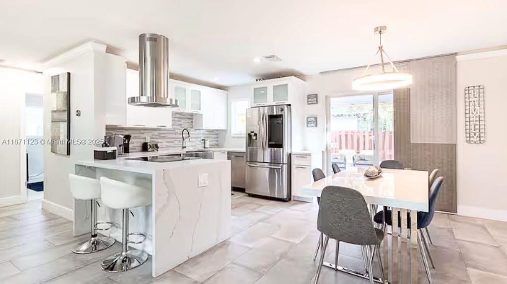 500 NW 30th St