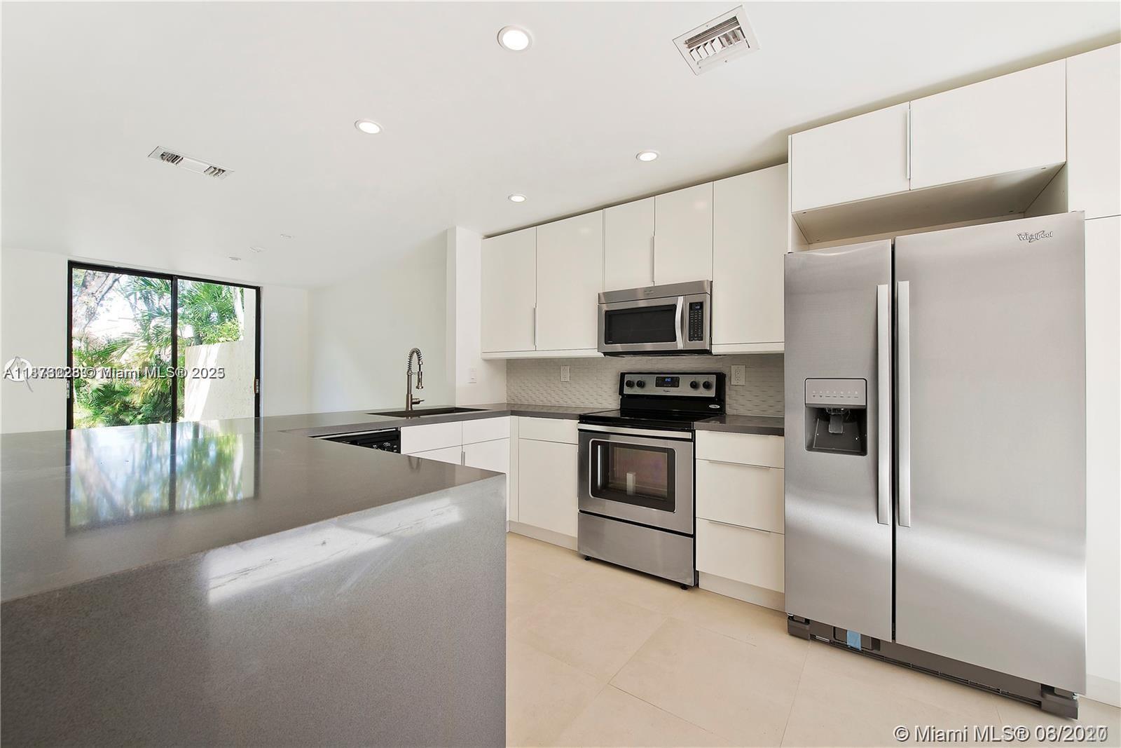 9717 Costa Del Sol Blvd #B-100