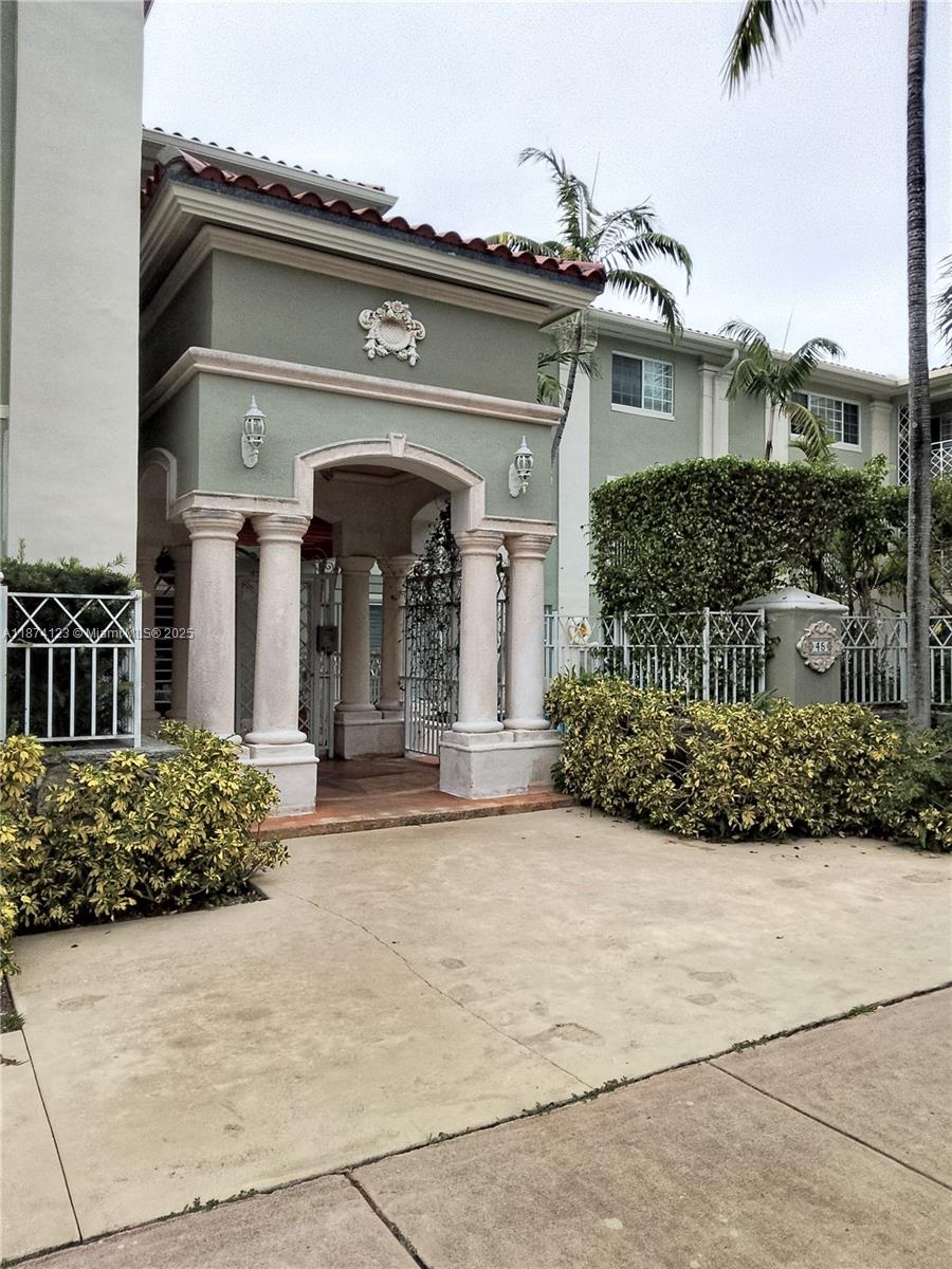 45 Antilla Ave #3K