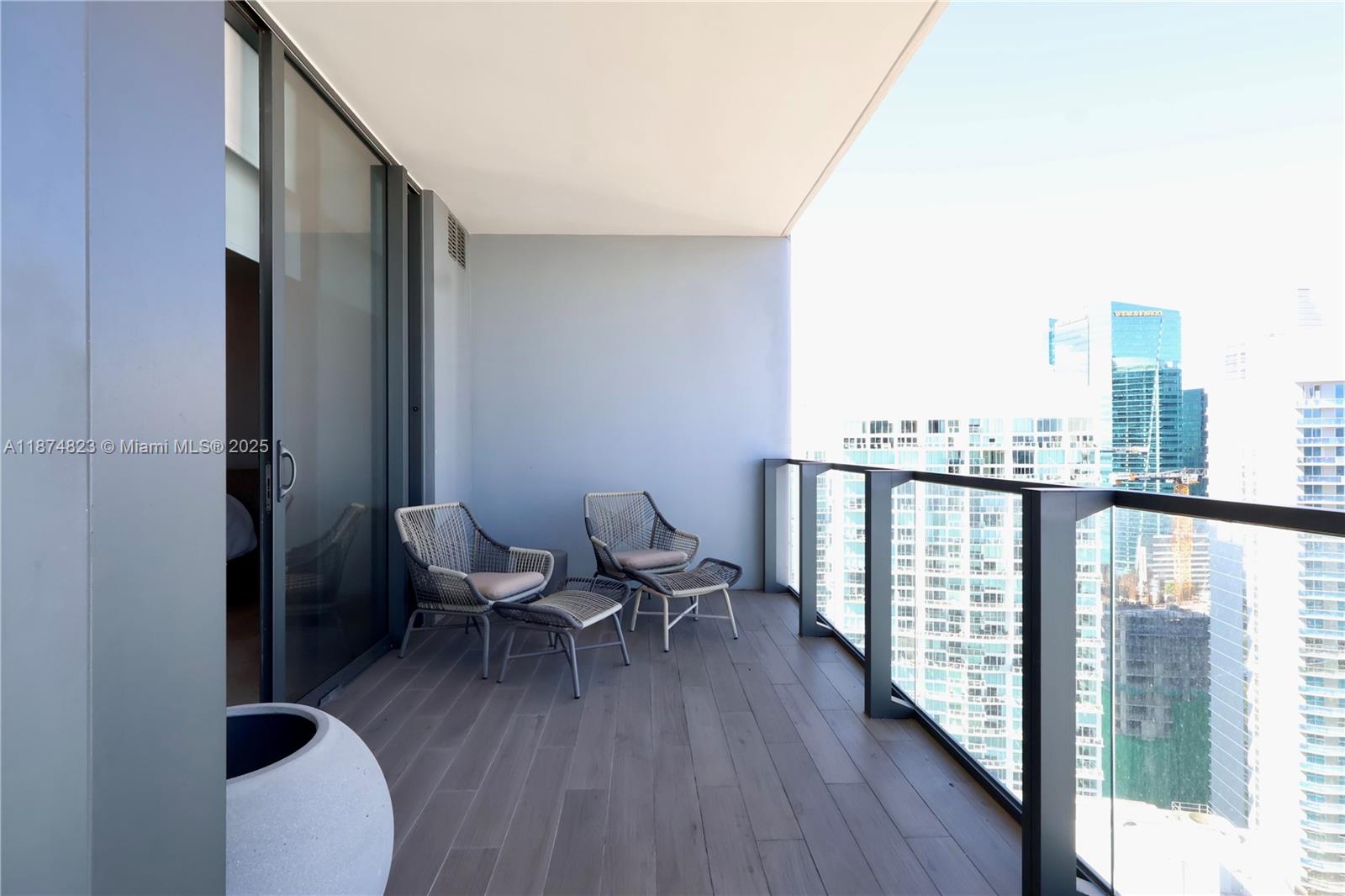 image Reach Condo15