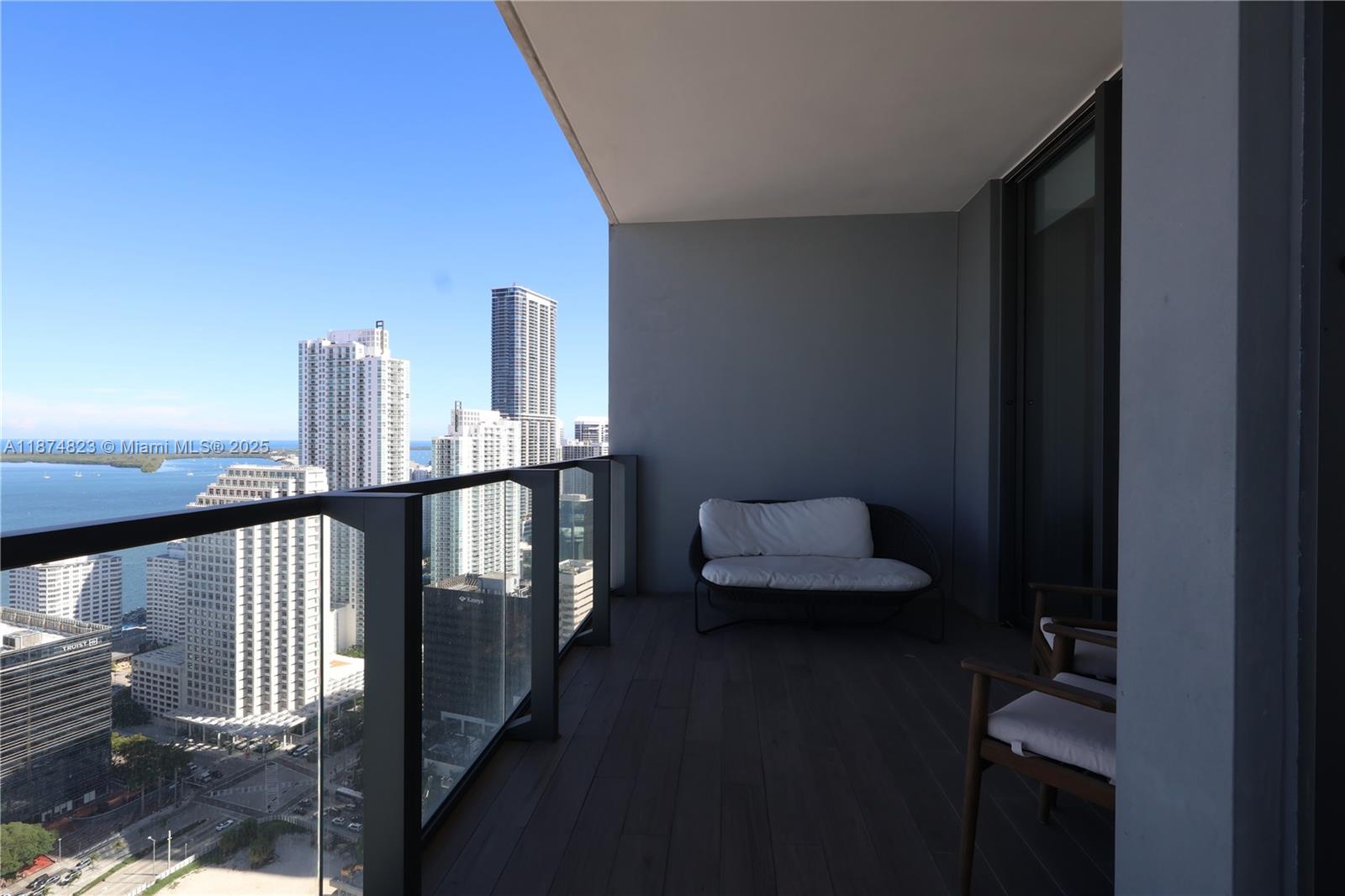 image Reach Condo23