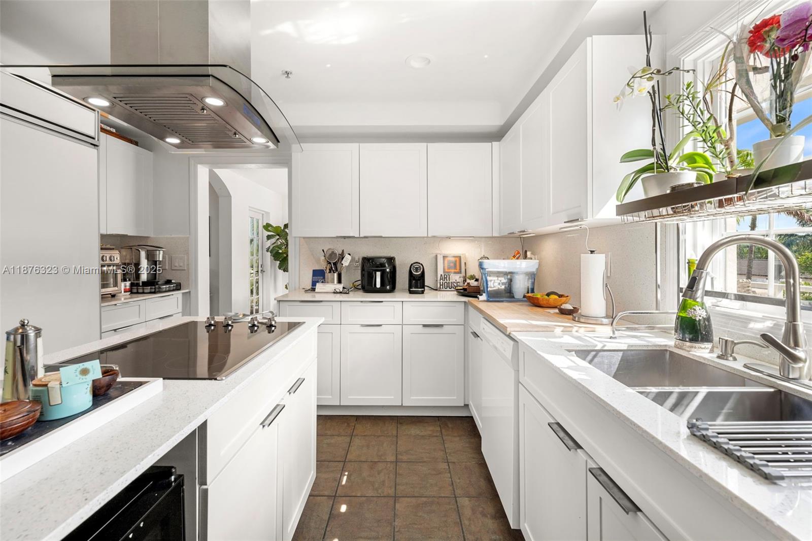 1415 Sunset Harbour Dr #406 Miami Beach, FL 33139