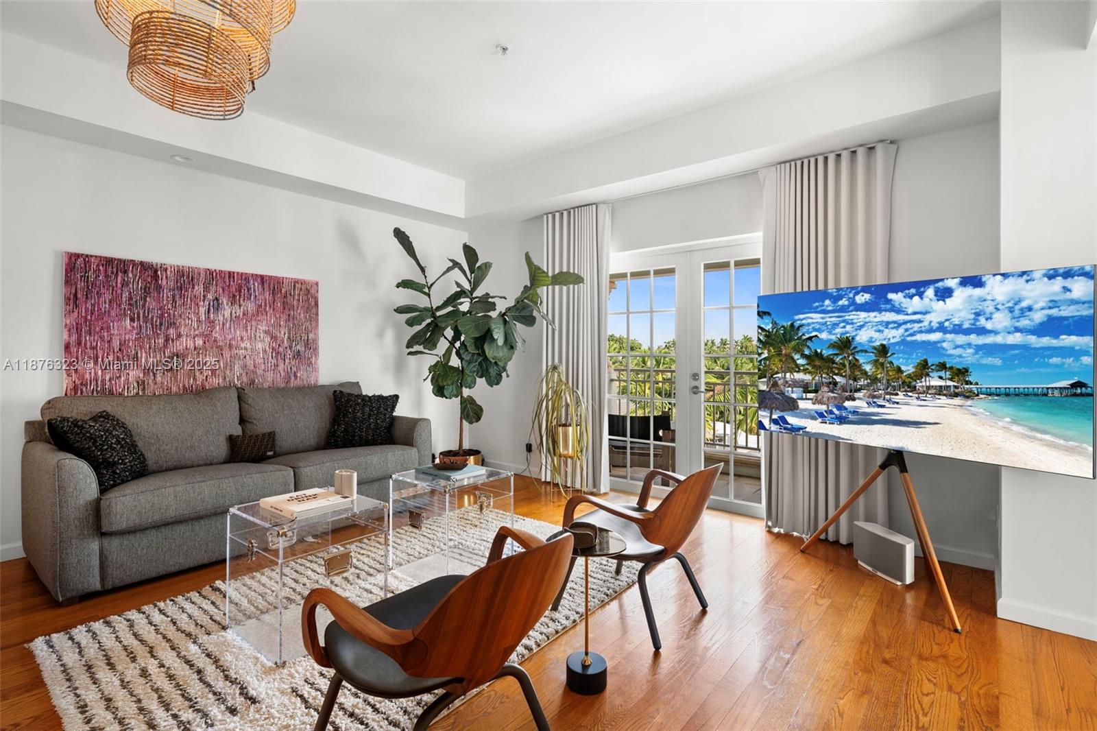 1415 Sunset Harbour Dr #406 Miami Beach, FL 33139