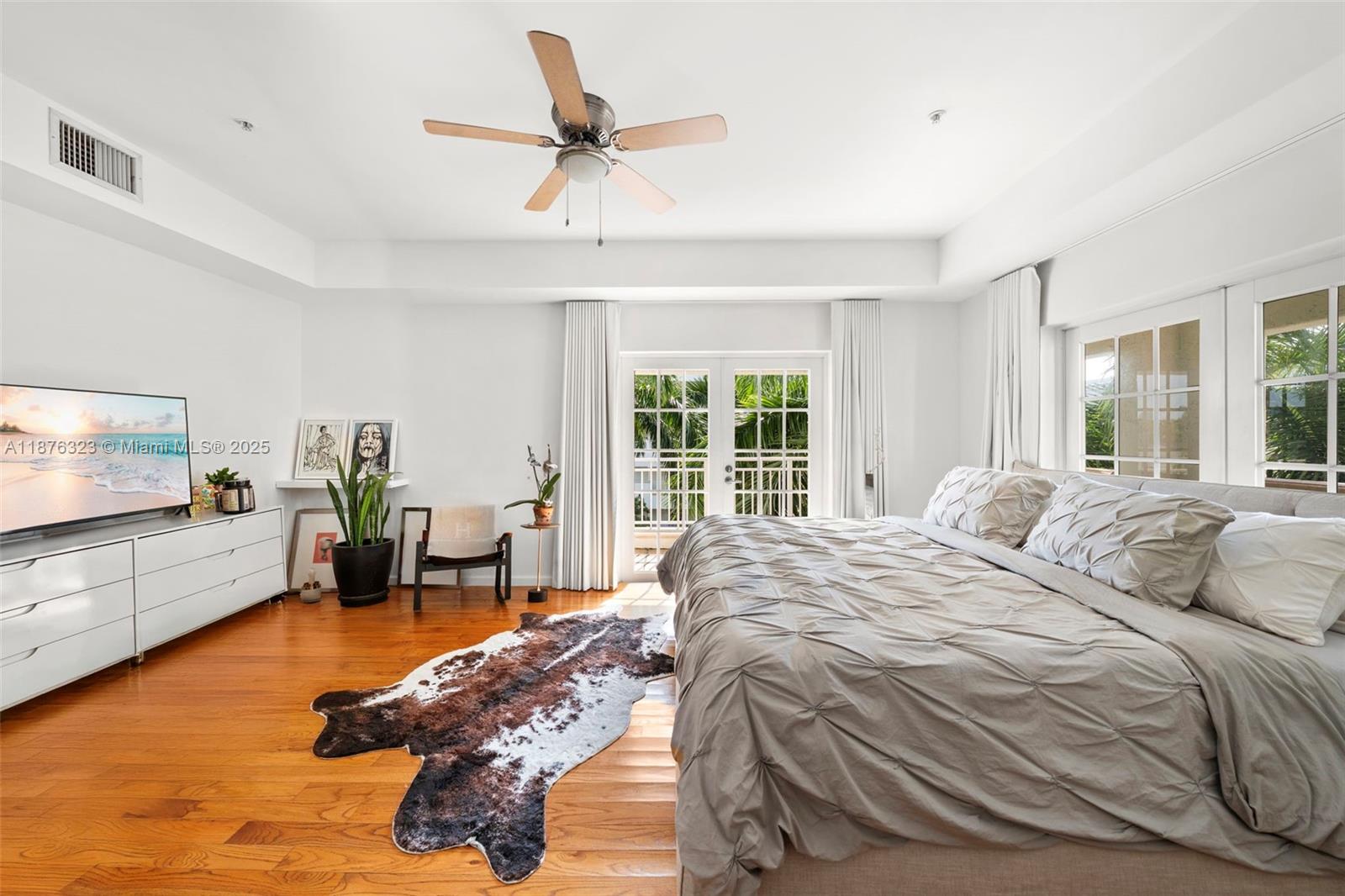 1415 Sunset Harbour Dr #406 Miami Beach, FL 33139