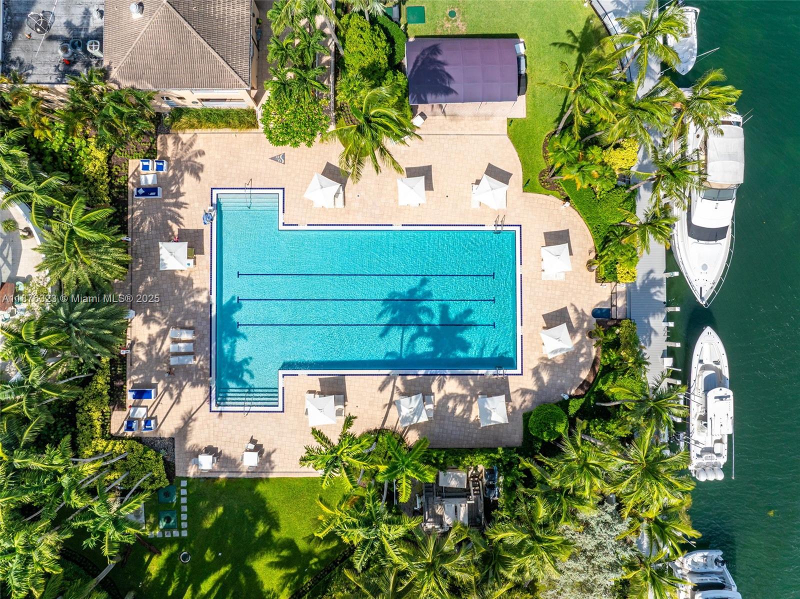 1415 Sunset Harbour Dr #406 Miami Beach, FL 33139