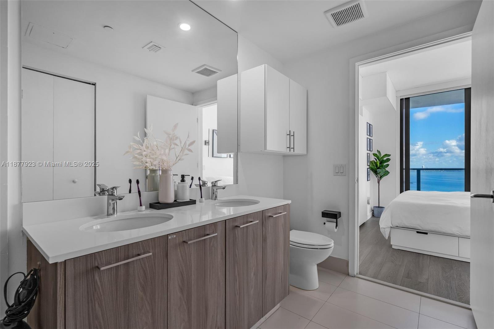 image Edgewater26