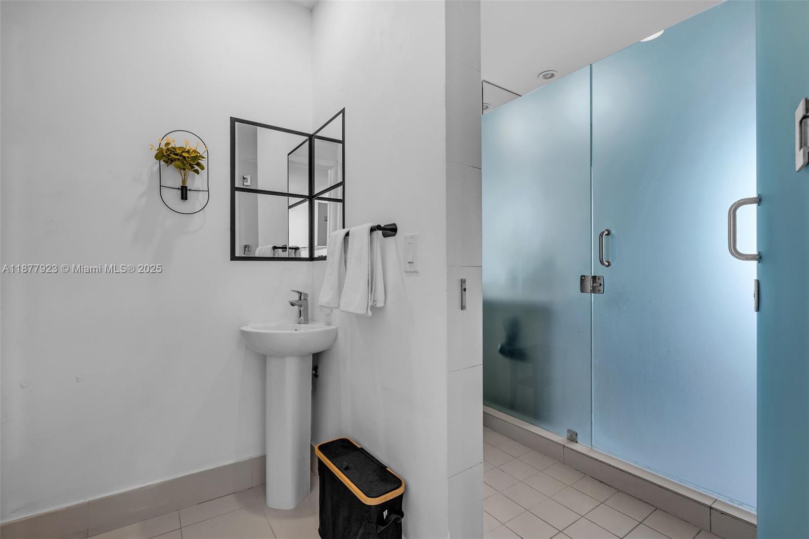 image Edgewater27