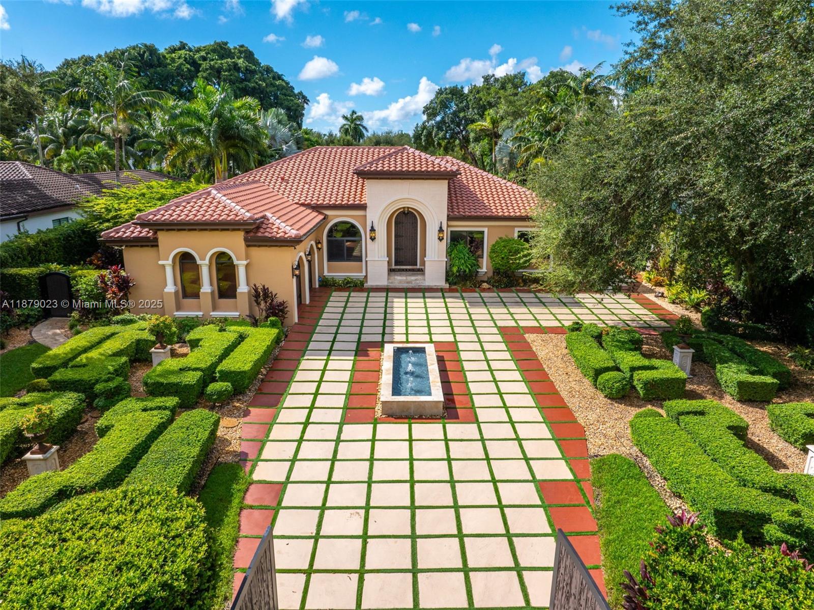 10390 SW 62nd St Miami, FL 33173