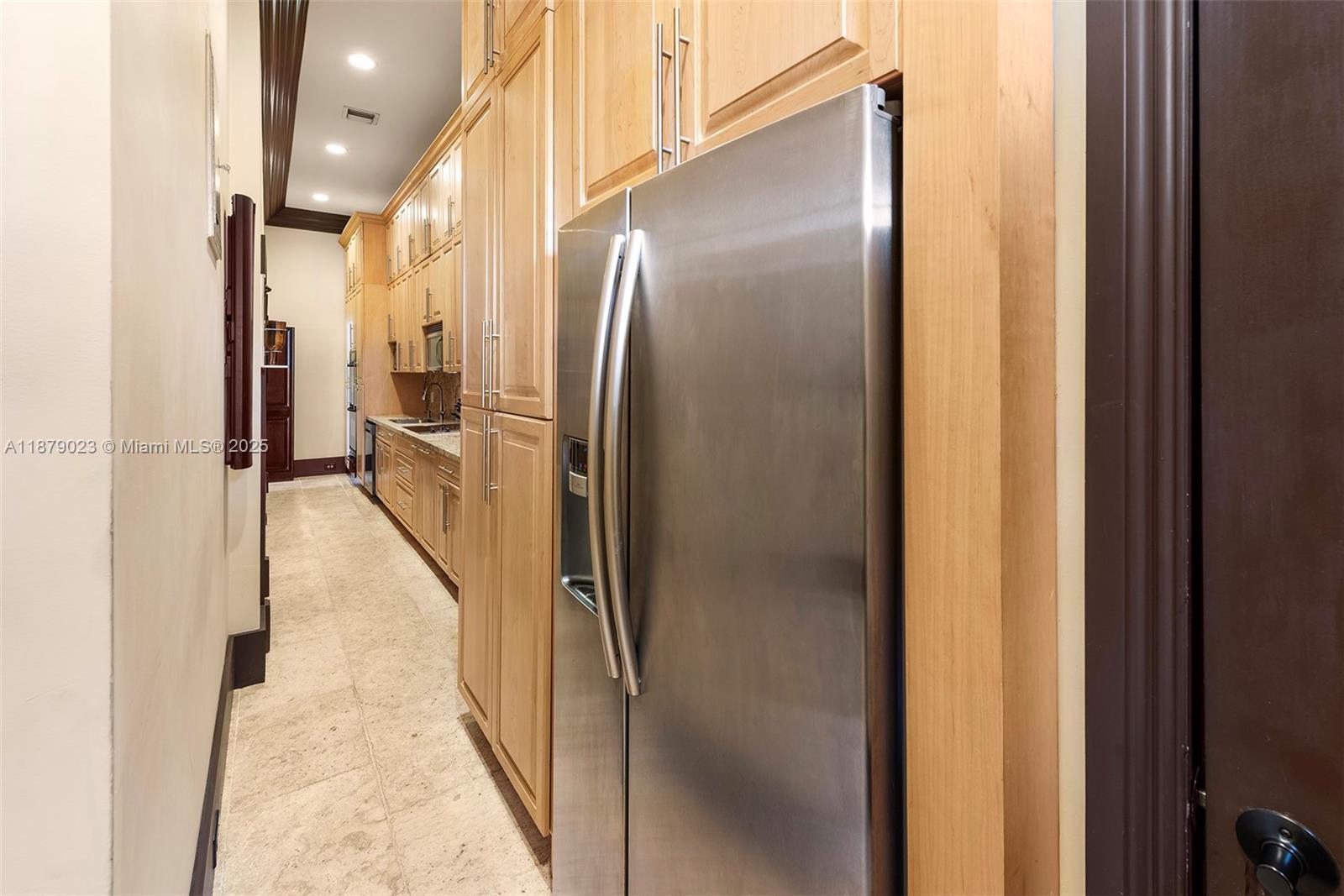 10390 SW 62nd St Miami, FL 33173